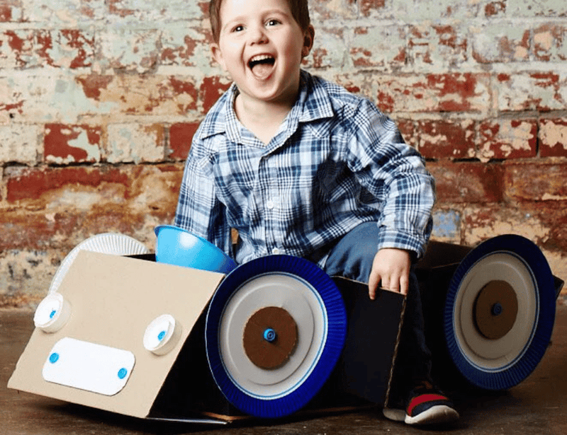 Makedo Building with Cardboard Construction Set - Invent 