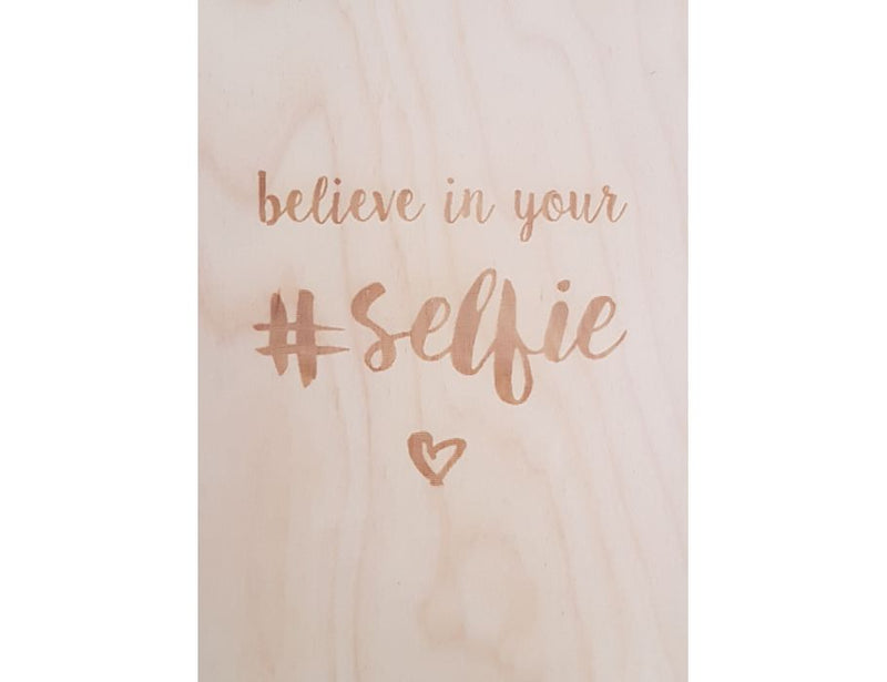 Wooden postcard - Believe!