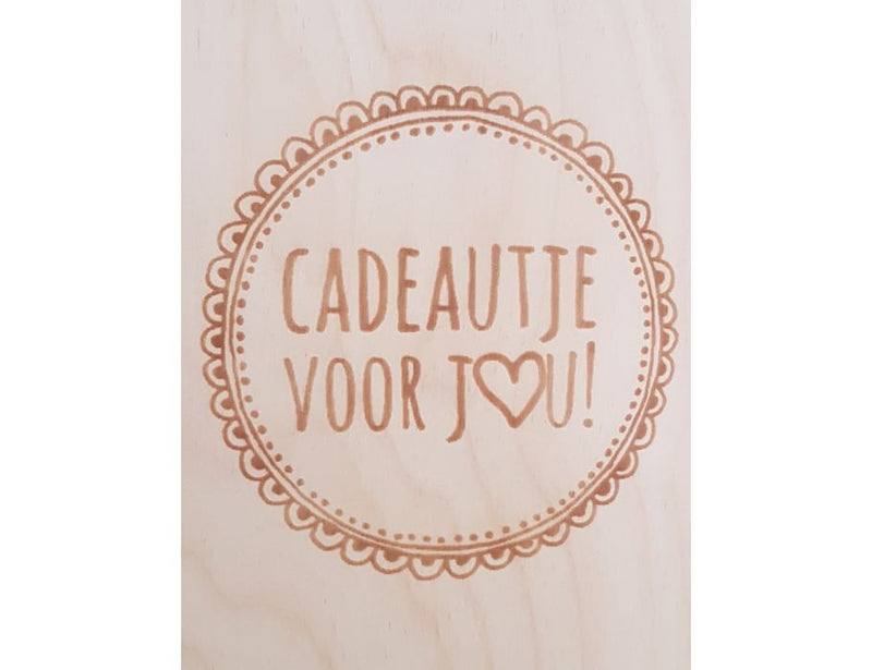 Houten briefkaart - Cadeautje voor jou!