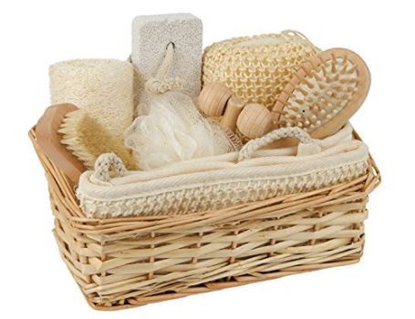 Wicker basket gift set 8 pieces 