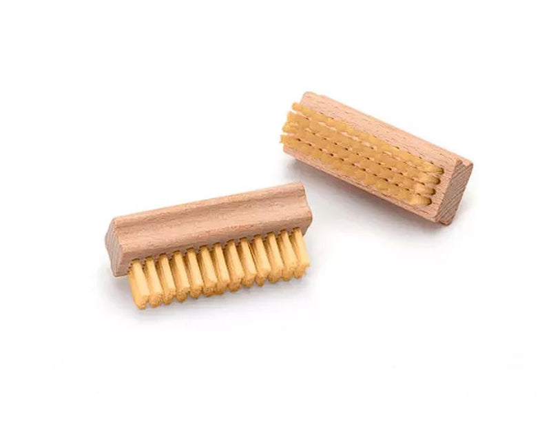 Small Nail Brush - Bamboo 