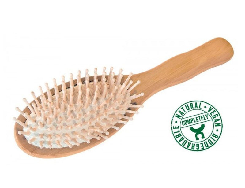 Hairbrush with buttons 